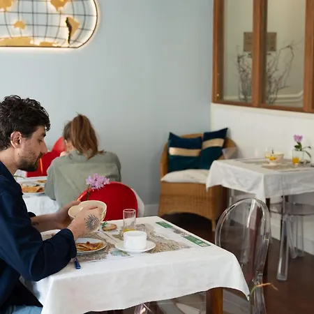 Des Grands Hommes - Centre Hotel 2*